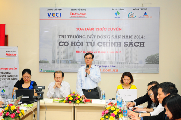 Tọa đàm tại đầu cầu Hà Nội